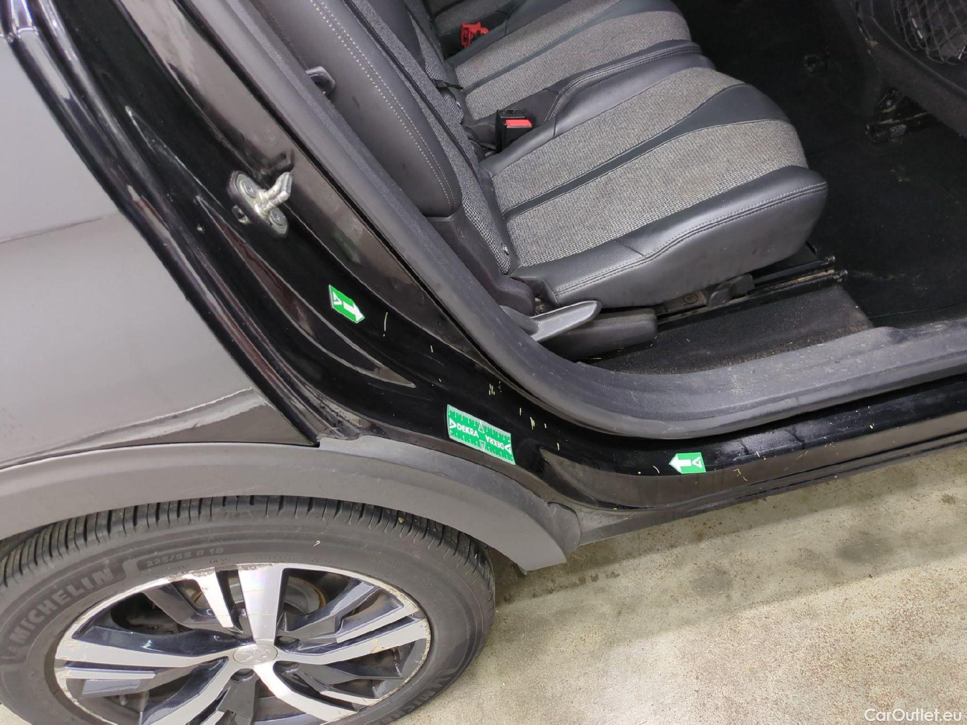  Peugeot  5008  Allure Business 1.5 HDi 130CV BVA8 7 Sieges E6dT #53