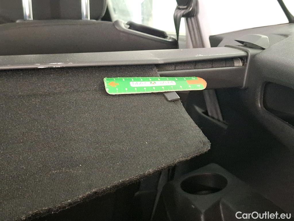  Peugeot  5008  Active Business 1.5 HDi 130CV BVA8 E6dT #8