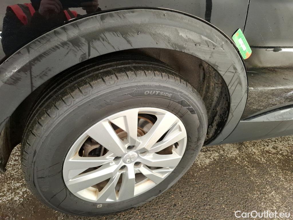  Peugeot  5008  Active Business 1.5 HDi 130CV BVA8 E6dT #20