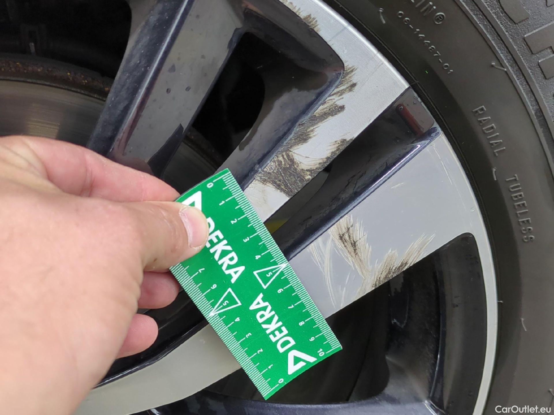  Peugeot  5008  Allure Business 1.5 HDi 130CV BVA8 7 Sieges E6dT #10