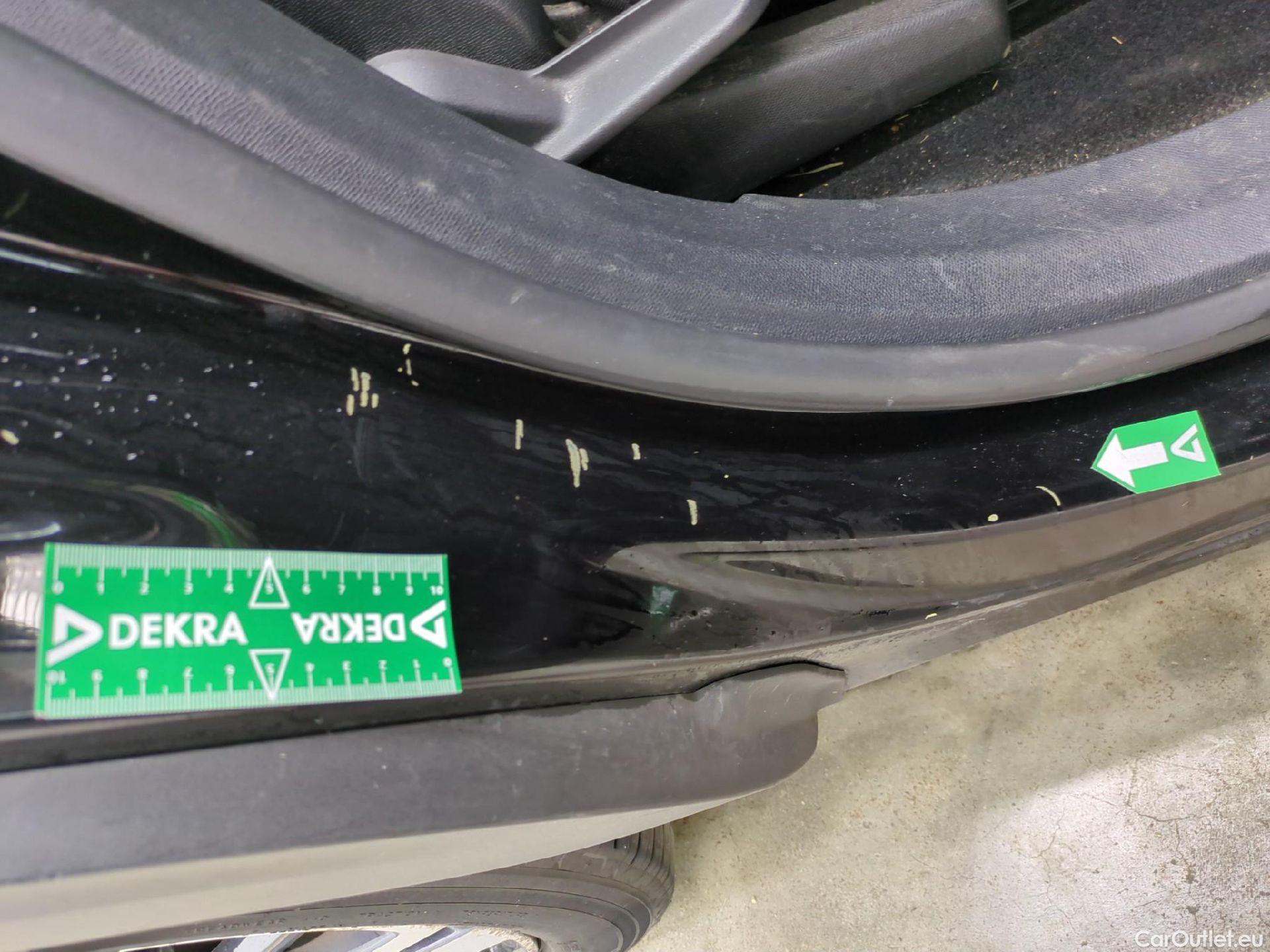  Peugeot  5008  Allure Business 1.5 HDi 130CV BVA8 7 Sieges E6dT #54