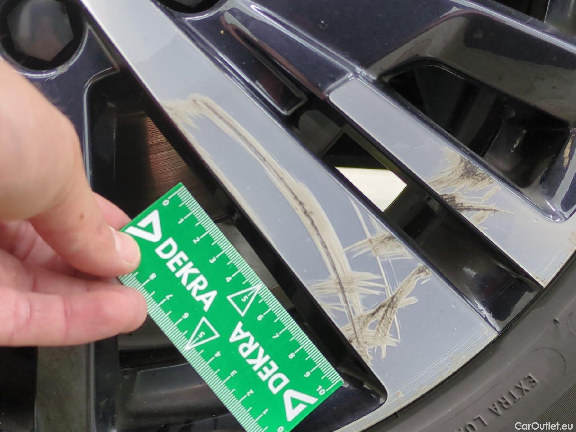  Peugeot  5008  Allure Business 1.5 HDi 130CV BVA8 7 Sieges E6dT #11