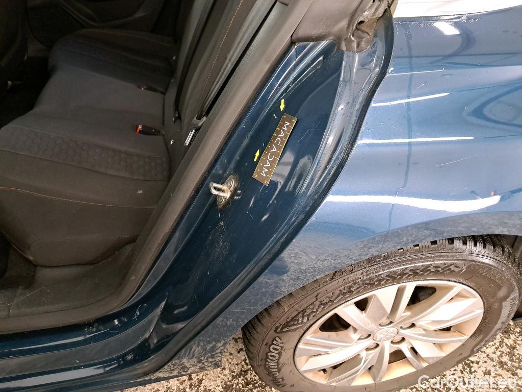  Peugeot  508 PEUGEOT  SW / 2018 / 5P / Break PureTech 130 S&S EAT8 Active Pack #49