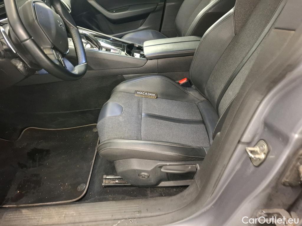  Peugeot  508 PEUGEOT  SW / 2018 / 5P / Break BlueHDi 130 S&S EAT8 Allure Pack #1