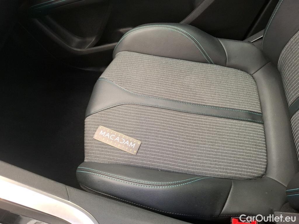  Peugeot  5008  Allure Pack 1.5 HDi 130CV BVA8 7 Sieges E6d #20