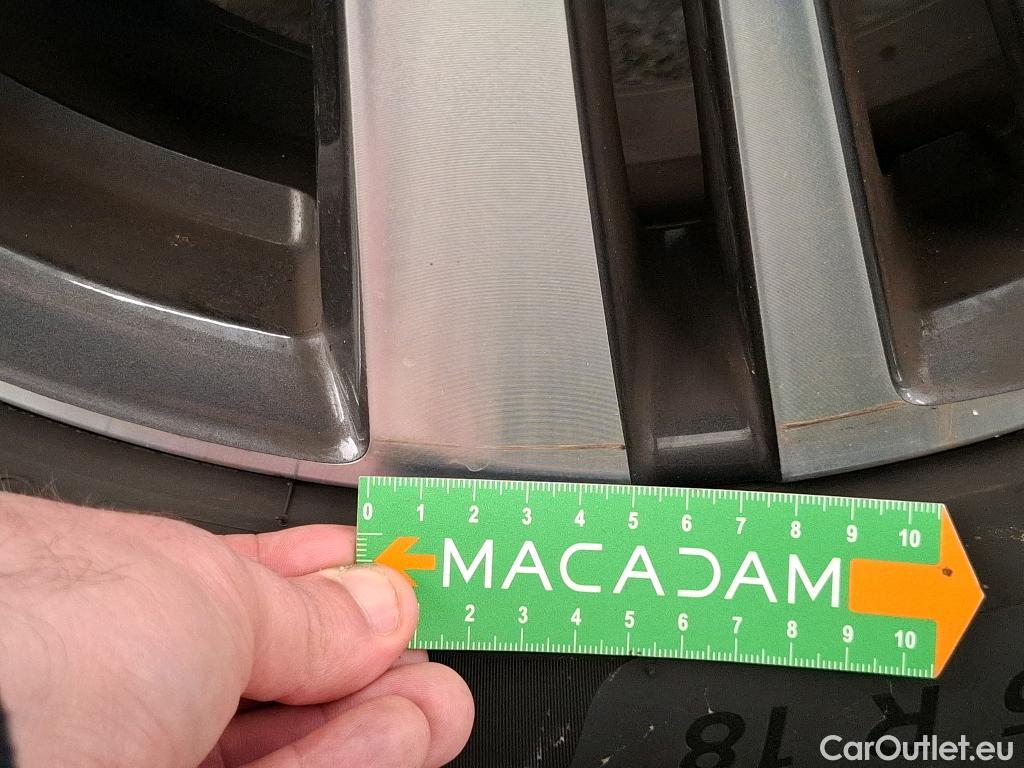  Peugeot  5008  Allure Pack 1.5 HDi 130CV BVA8 7 Sieges E6d #20