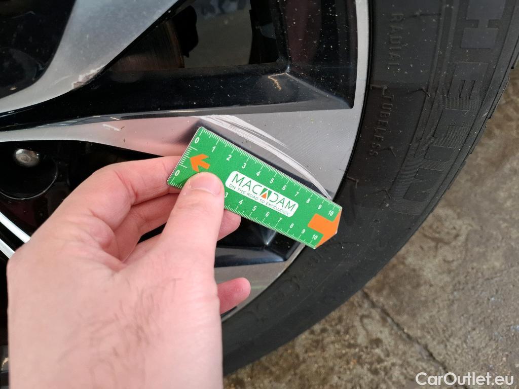  Renault  Arkana  Business 1.6 E-TECH Hybrid 145CV BVA6 E6d #18