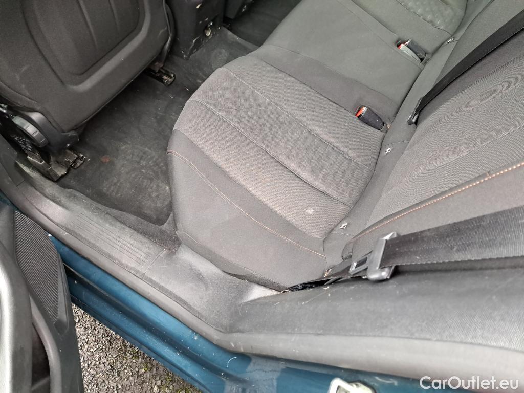  Peugeot  508 PEUGEOT  SW / 2018 / 5P / Break PureTech 130 S&S EAT8 Active Pack #75