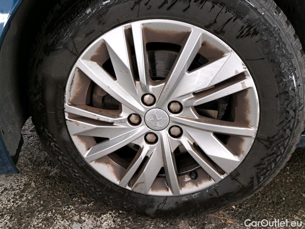  Peugeot  508 PEUGEOT  SW / 2018 / 5P / Break PureTech 130 S&S EAT8 Active Pack #54