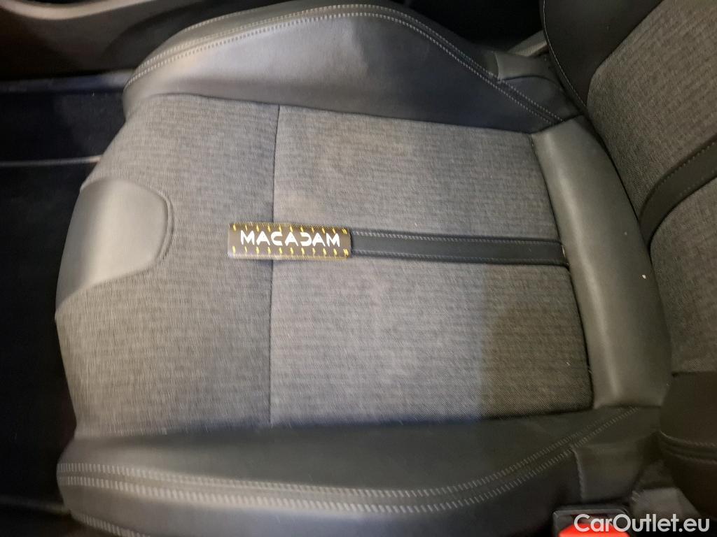  Peugeot  508 PEUGEOT  SW / 2018 / 5P / Break BlueHDi 130 S&S EAT8 Allure Pack #20