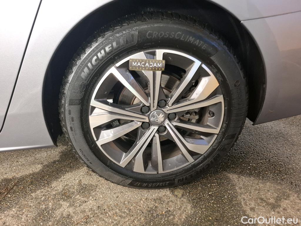  Peugeot  508 PEUGEOT  SW / 2018 / 5P / Break BlueHDi 130 S&S EAT8 Allure Pack #9