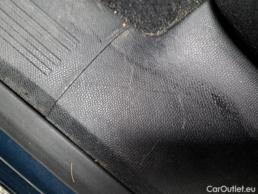  Peugeot  508 PEUGEOT  SW / 2018 / 5P / Break PureTech 130 S&S EAT8 Active Pack #74