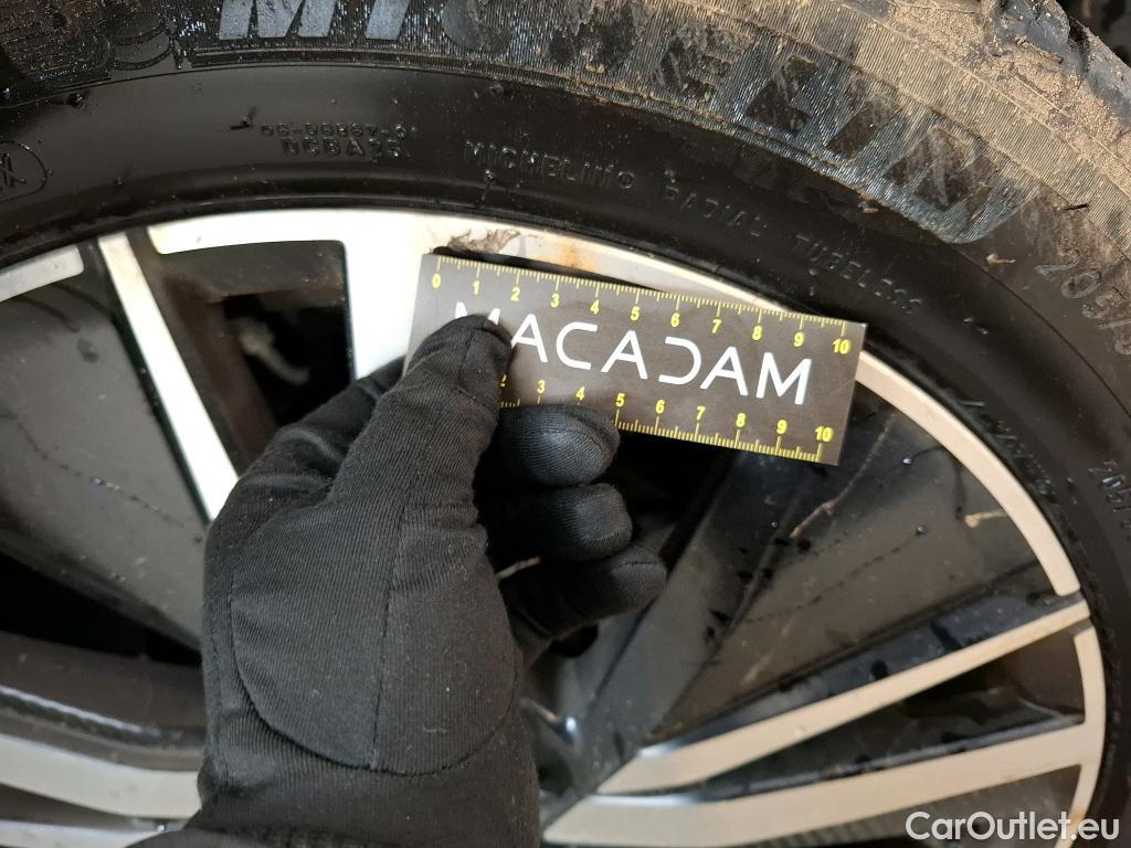  Peugeot  5008 PEUGEOT  / 2020 / 5P / SUV BlueHDi 180 S&S EAT8 GT Pack #7