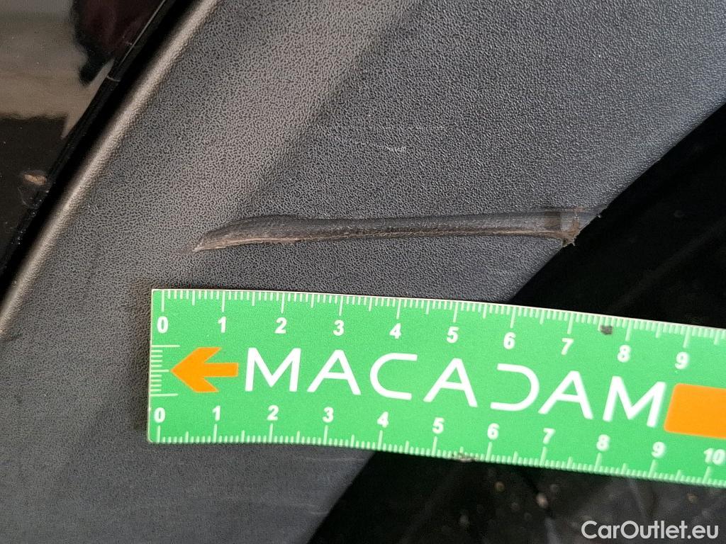  Peugeot  5008  Allure Pack 1.5 HDi 130CV BVA8 7 Sieges E6d #35