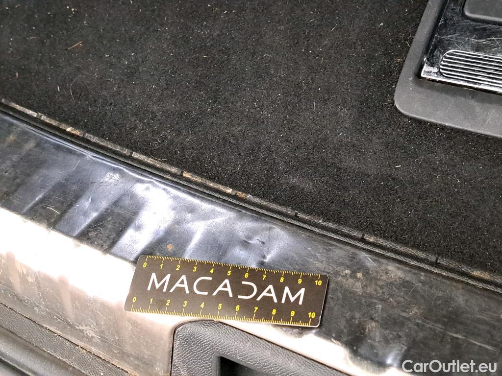  Peugeot  508 PEUGEOT  SW / 2018 / 5P / Break PureTech 130 S&S EAT8 Active Pack #43