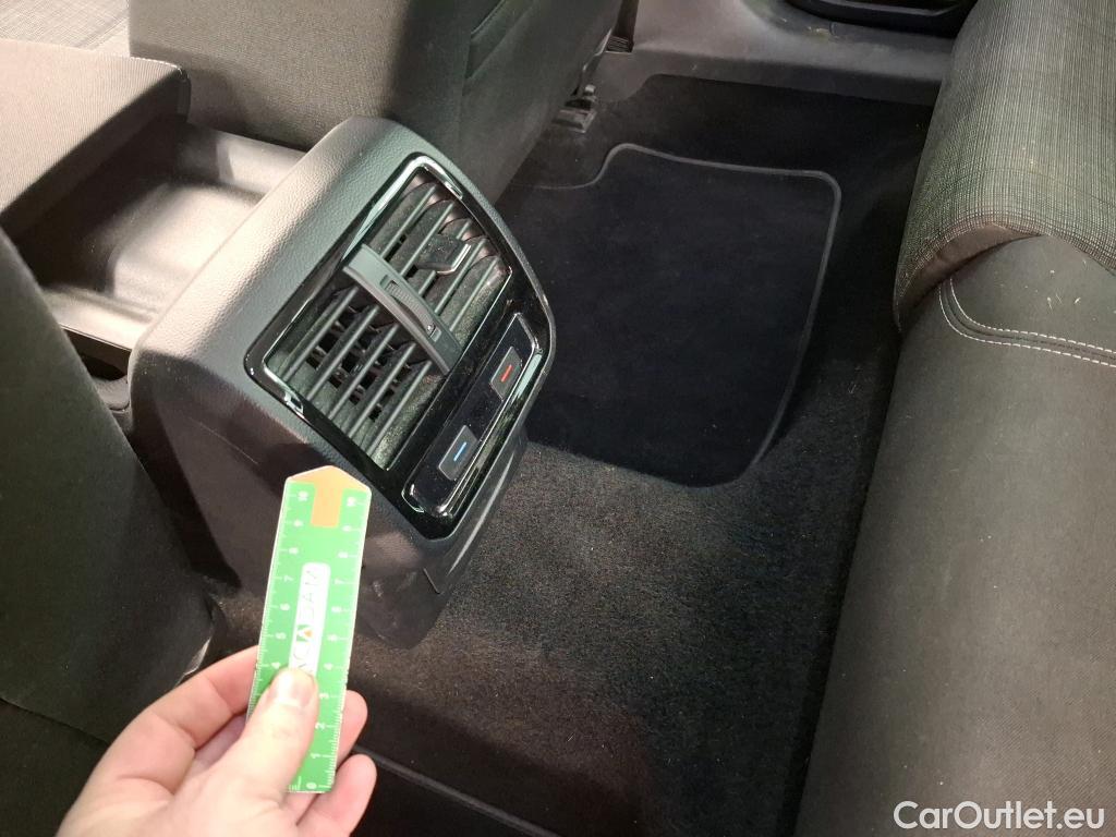  Volkswagen  Passat  Berline Business 2.0 TDI 150CV BVA7 E6d #12