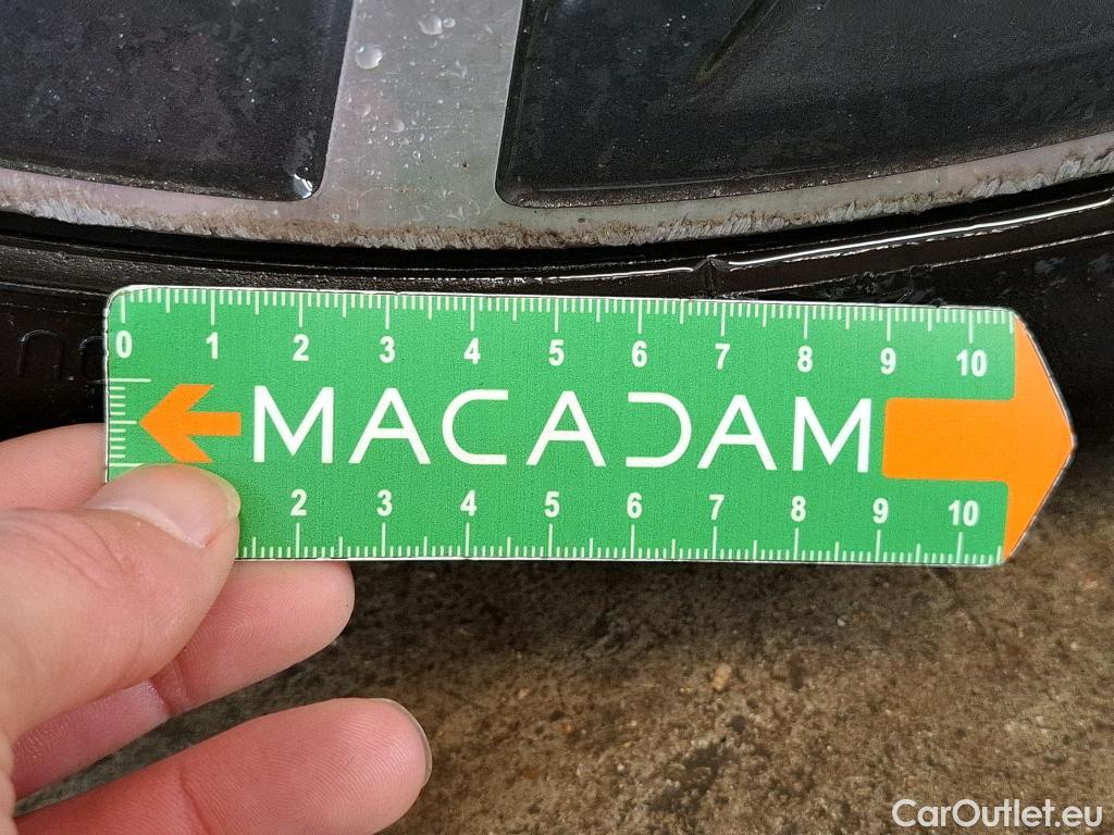  Bmw  Serie 1 BMW Série 1 / 2019 / 5P / Berline 116i DKG7 Business Design #14