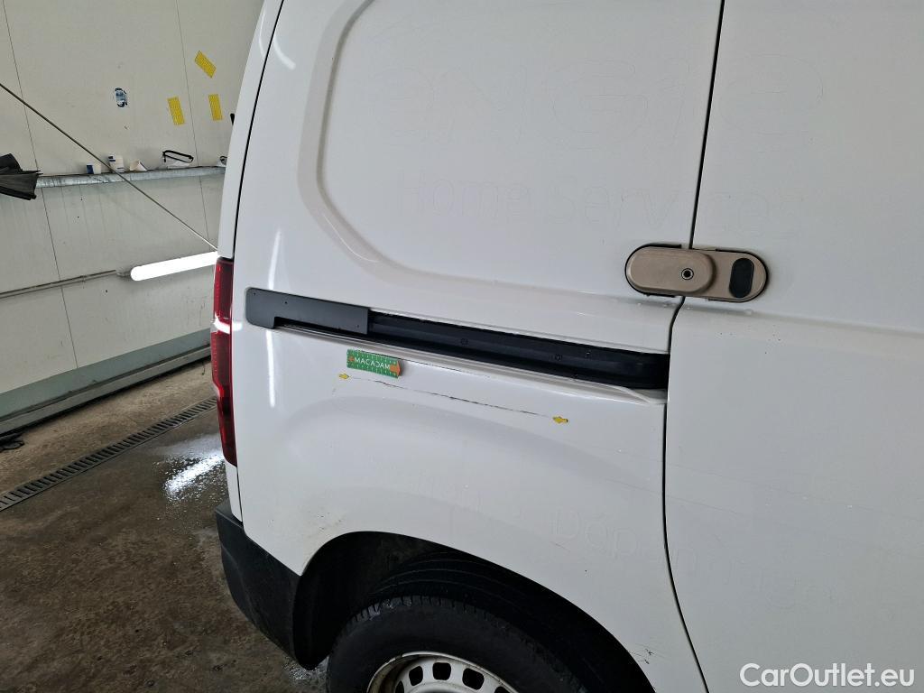  Citroen  Berlingo  Fourgon Club M 650 1.5 BlueHDi 75CV BVM5 E6dT #1