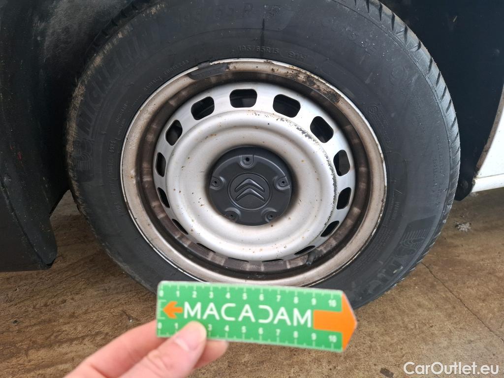  Citroen  Berlingo  Fourgon Club M 650 1.5 BlueHDi 75CV BVM5 E6dT #33