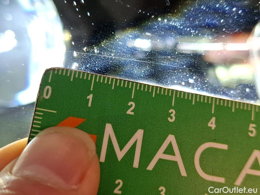  Bmw  Serie 1 BMW Série 1 / 2019 / 5P / Berline 116i DKG7 Business Design #19