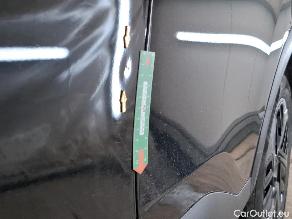  Citroen  C4 CITROEN  X / 2022 / 4P / Berline PureTech 130 S&S EAT8 Feel Pack #6