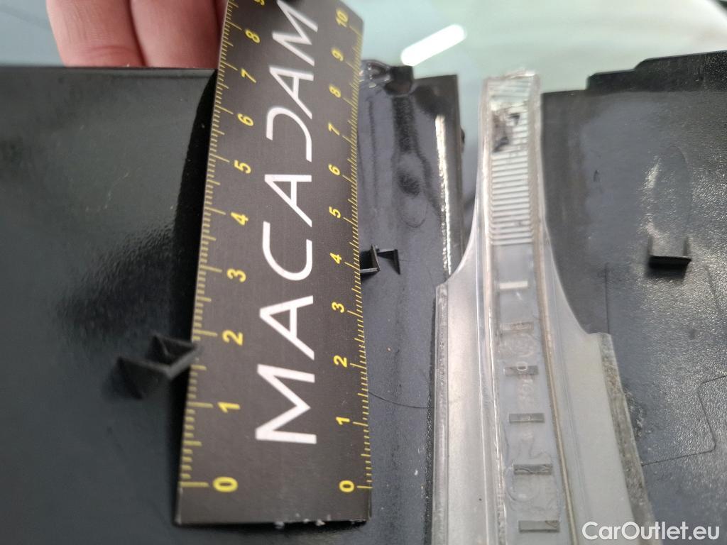  Nissan  Qashqai NISSAN  5p Crossover 1.2 DIG-T 115 Xtronic N-Connecta #75