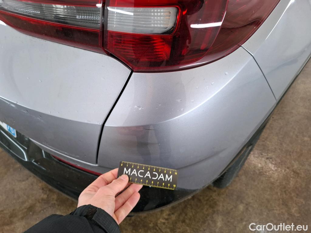  Opel   Grandland X Grandland X GS Line 1.5 130CV BVA8 E6d #66