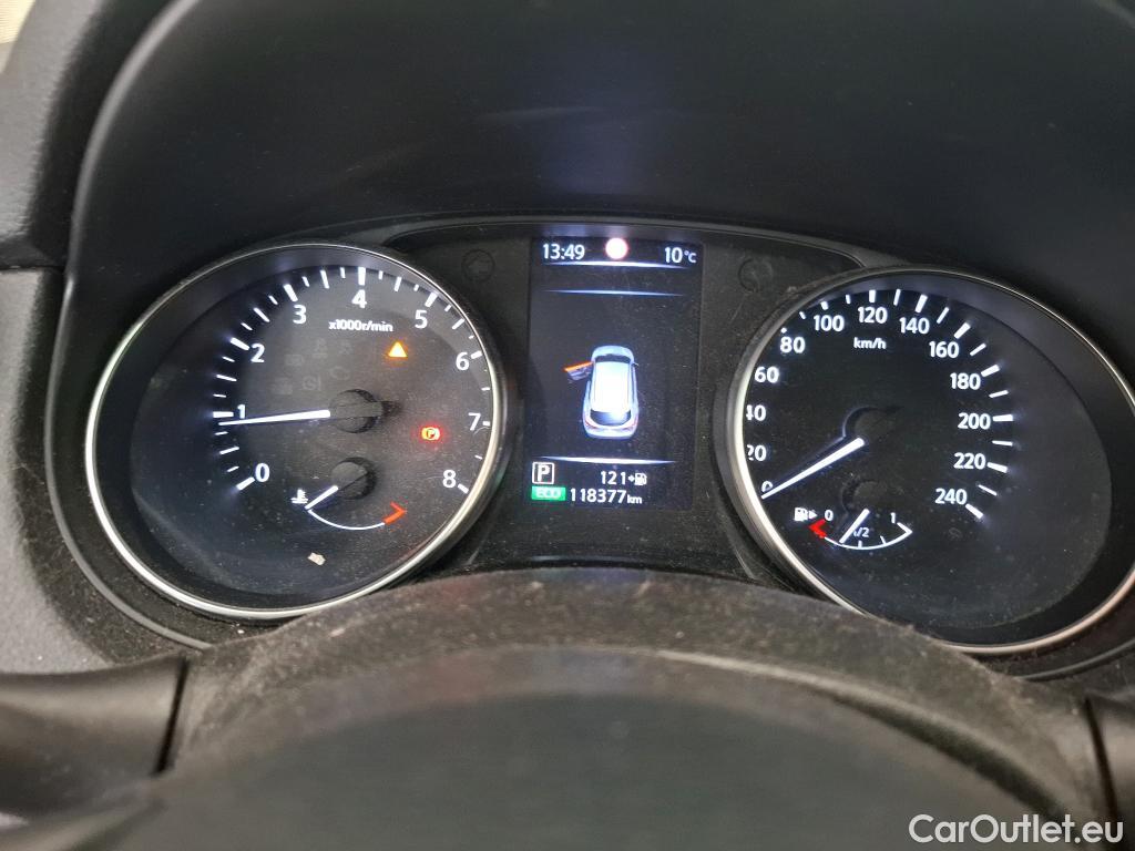  Nissan  Qashqai NISSAN  5p Crossover 1.2 DIG-T 115 Xtronic N-Connecta #114