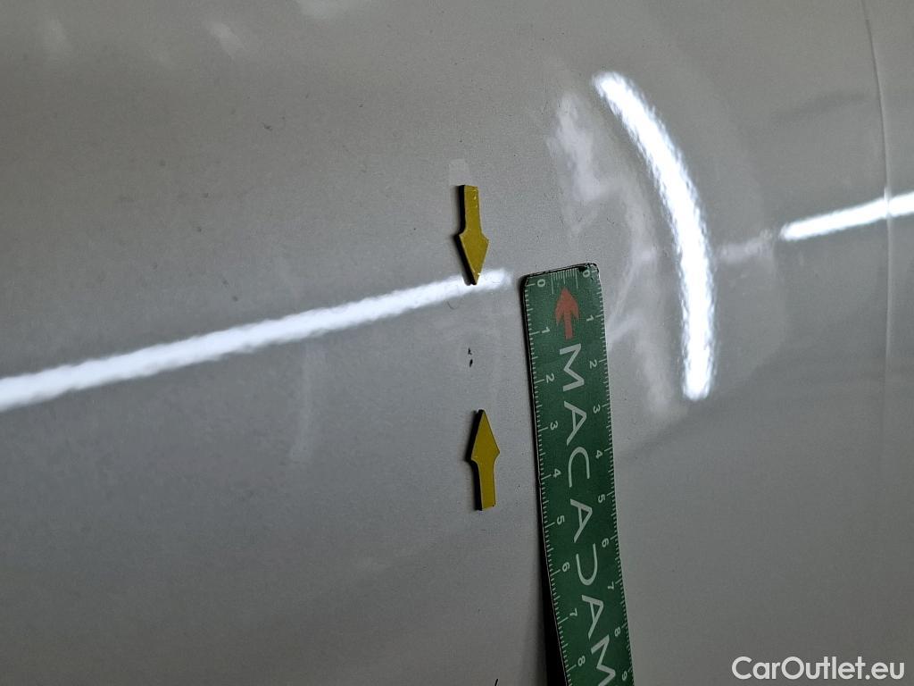  Mercedes  G-Klasee MERCEDES-BENZ GLC / 2019 / 5P / SUV GLC 300 e Business Line 4Matic #23