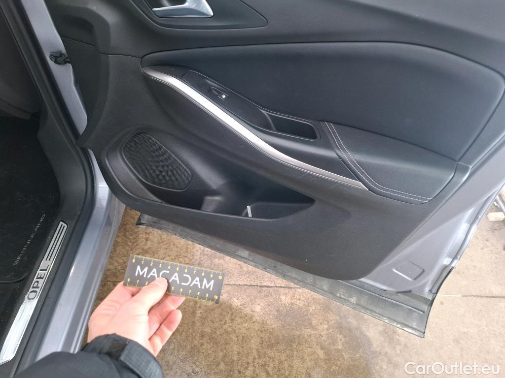  Opel   Grandland X Grandland X GS Line 1.5 130CV BVA8 E6d #15