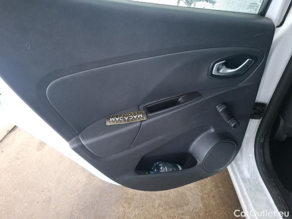  Renault  Clio  IV Business 1.5 dCi 90CV BVM5 E6 #31