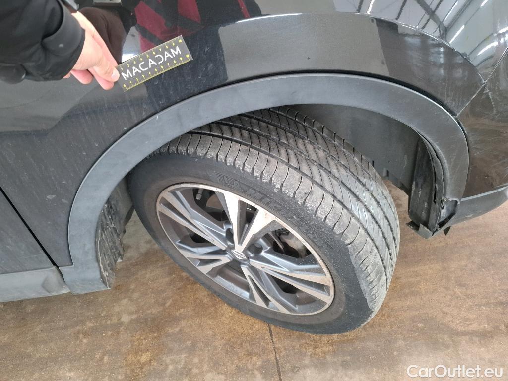  Nissan  Qashqai NISSAN  5p Crossover 1.2 DIG-T 115 Xtronic N-Connecta #41