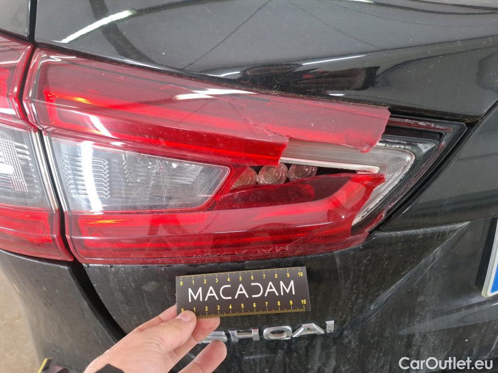  Nissan  Qashqai NISSAN  5p Crossover 1.2 DIG-T 115 Xtronic N-Connecta #40