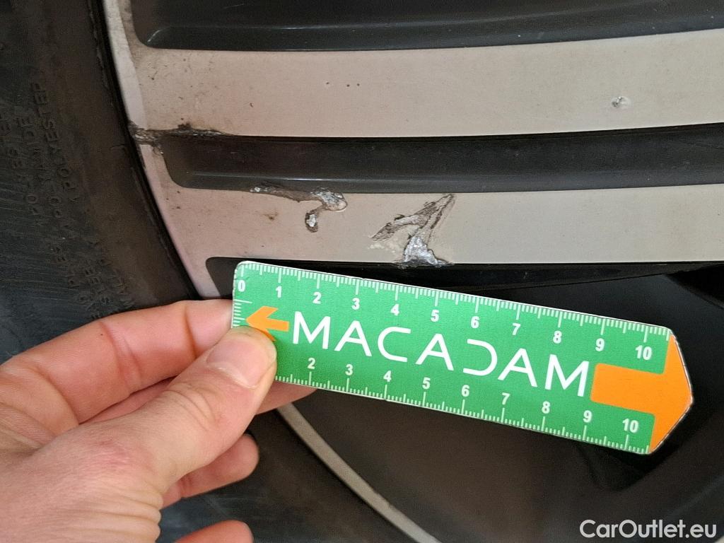  Mercedes  G-Klasee MERCEDES-BENZ GLC / 2019 / 5P / SUV GLC 300 e Business Line 4Matic #10