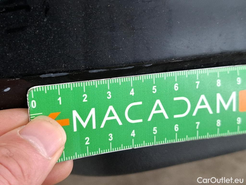  Mercedes  G-Klasee MERCEDES-BENZ GLC / 2019 / 5P / SUV GLC 300 e Business Line 4Matic #18