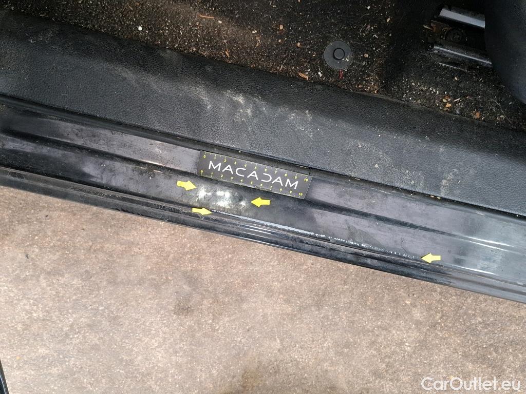  Nissan  Qashqai NISSAN  5p Crossover 1.2 DIG-T 115 Xtronic N-Connecta #44