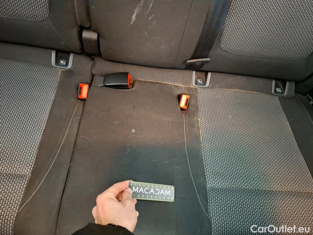  Opel   Grandland X Grandland X GS Line 1.5 130CV BVA8 E6d #52