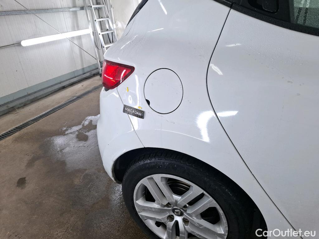  Renault  Clio  IV Business 1.5 dCi 90CV BVM5 E6 #13