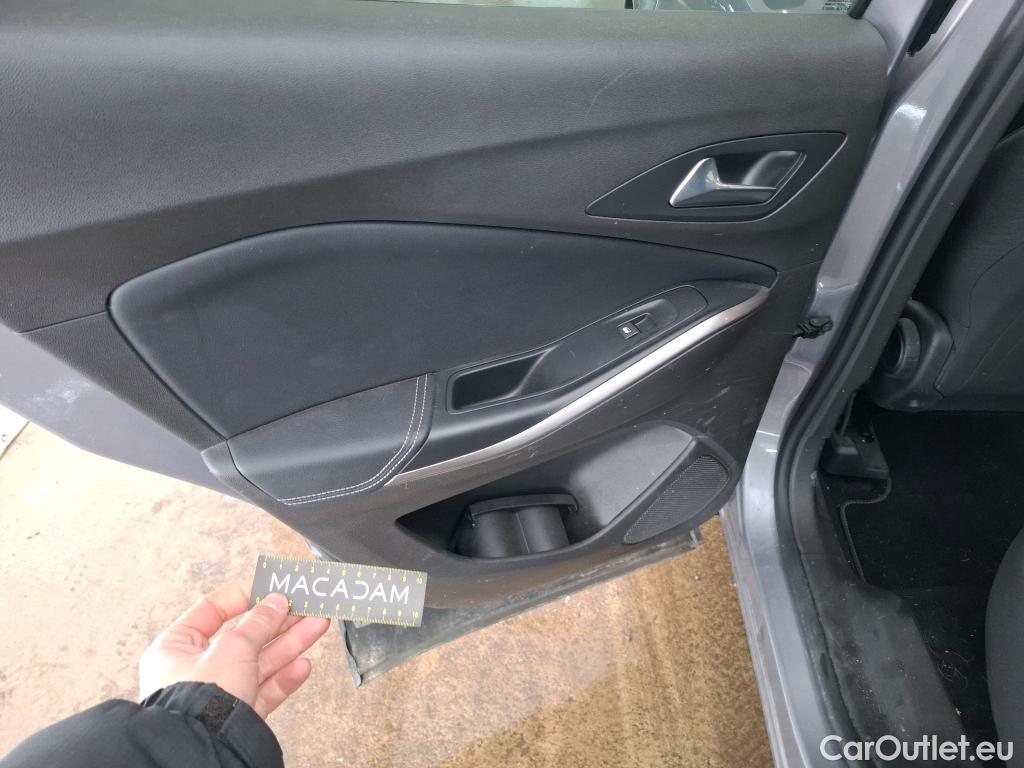  Opel   Grandland X Grandland X GS Line 1.5 130CV BVA8 E6d #28