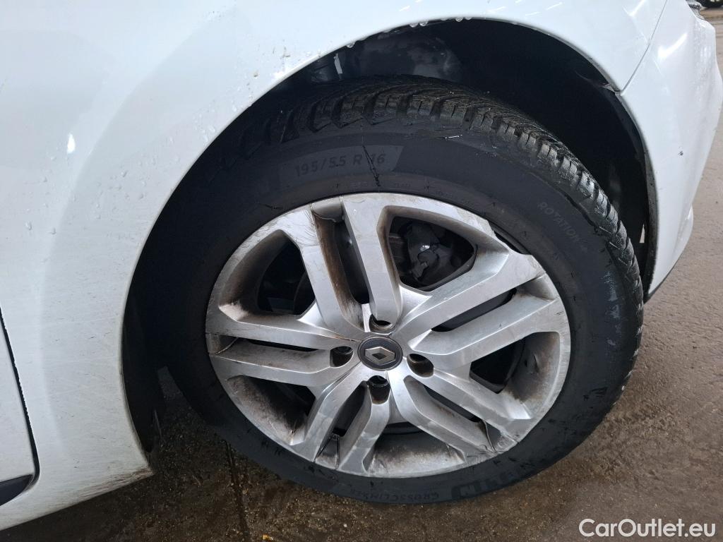  Renault  Clio  IV Business 1.5 dCi 90CV BVM5 E6 #101