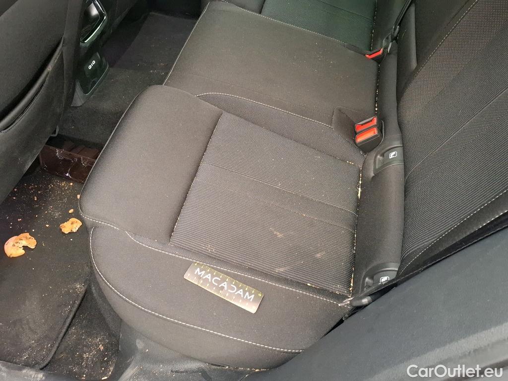  Skoda  Octavia  Berline Sportline 2.0 TDI 150CV BVA7 E6d #24