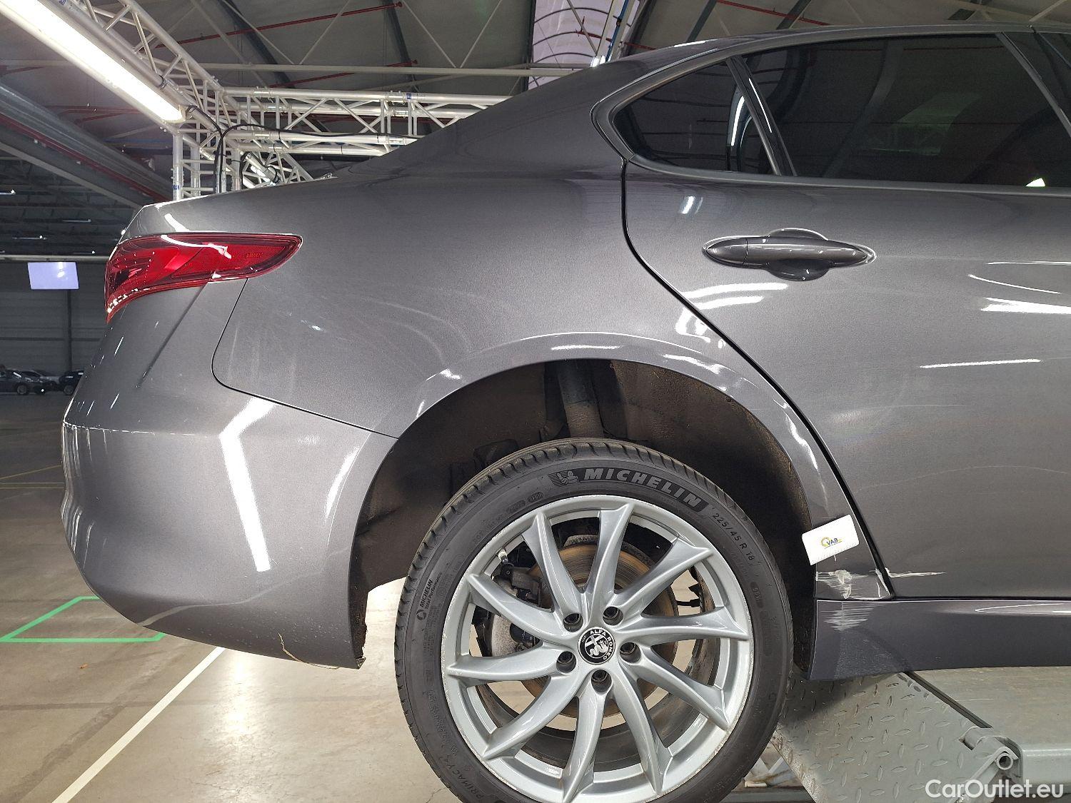  Alfa Romeo  Giulietta Alfa Romeo, Giulia '16, Alfa Romeo Giulia 2.2 D 190 Atx Rwd Sprint AUTO 4d #23