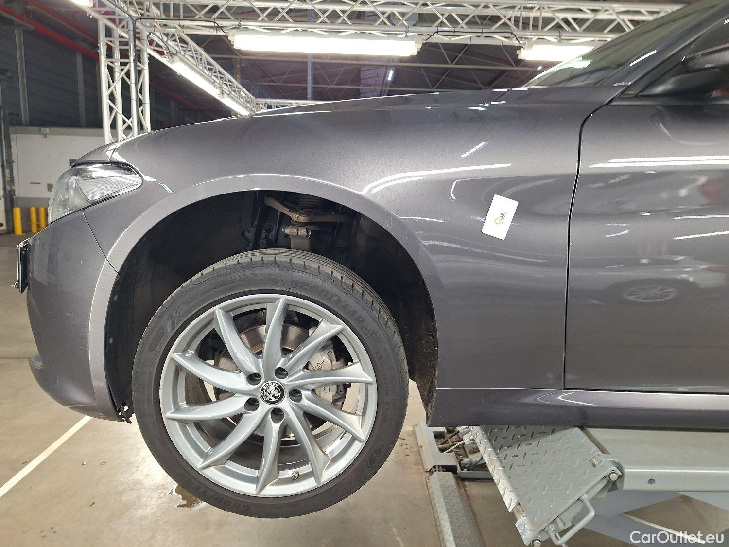  Alfa Romeo  Giulietta Alfa Romeo, Giulia '16, Alfa Romeo Giulia 2.2 D 190 Atx Rwd Sprint AUTO 4d #30