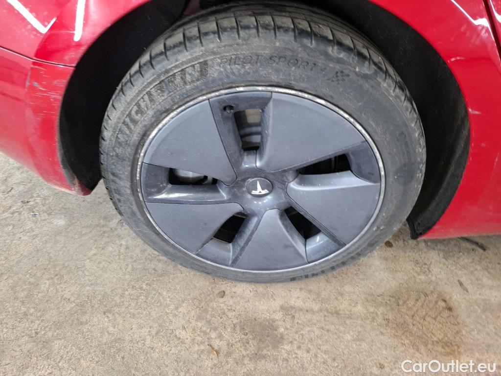  Tesla  Model 3 TESLA   2018 4P  Berline Grande Autonomie #31