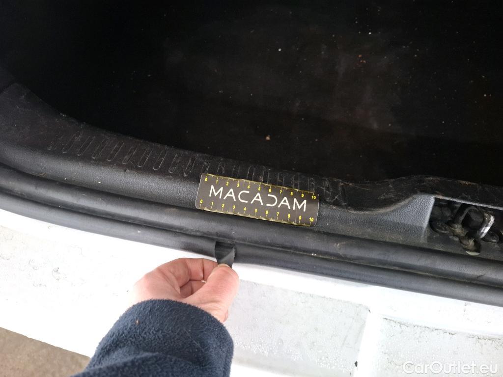  Renault  Clio  IV Business 1.5 dCi 90CV BVM5 E6 #74