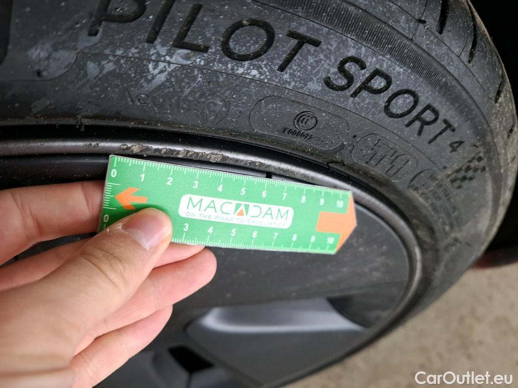  Tesla  Model 3 TESLA   2018 4P  Berline Grande Autonomie #28