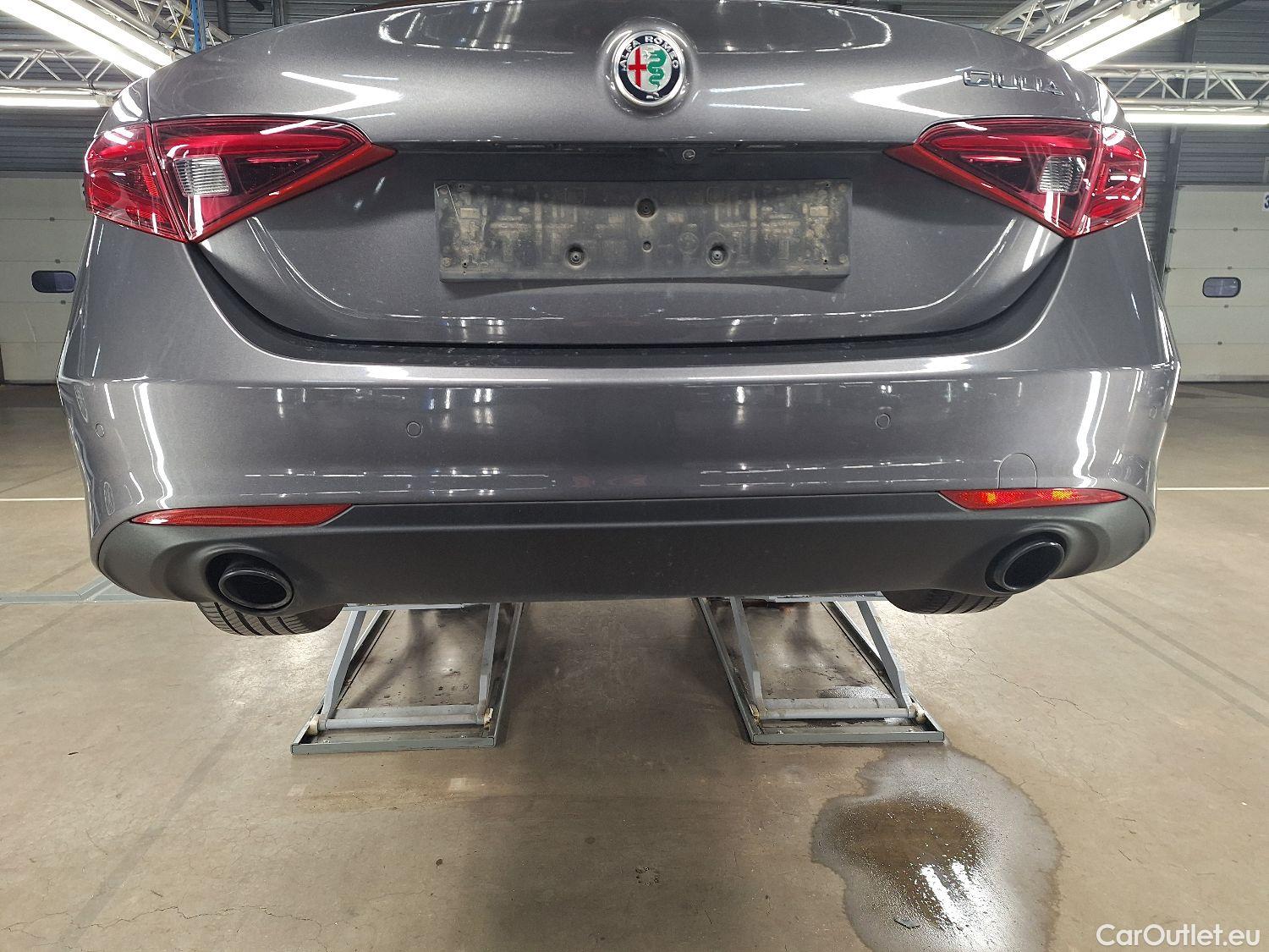  Alfa Romeo  Giulietta Alfa Romeo, Giulia '16, Alfa Romeo Giulia 2.2 D 190 Atx Rwd Sprint AUTO 4d #25