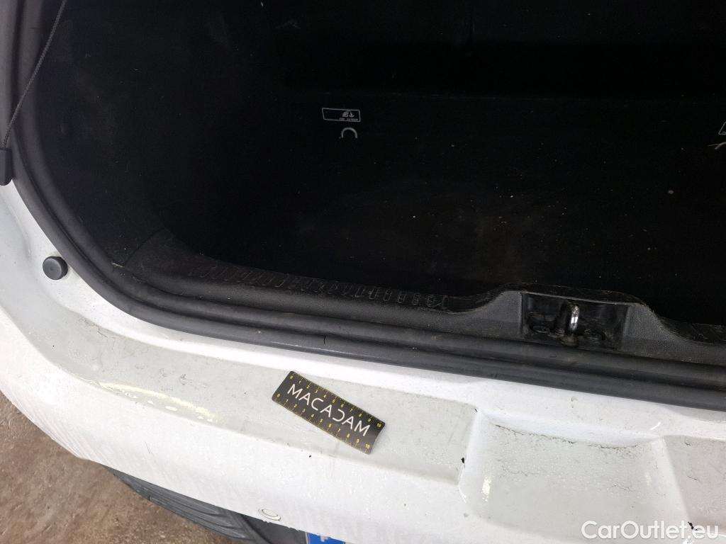  Renault  Clio  IV Business 1.5 dCi 90CV BVM5 E6 #73