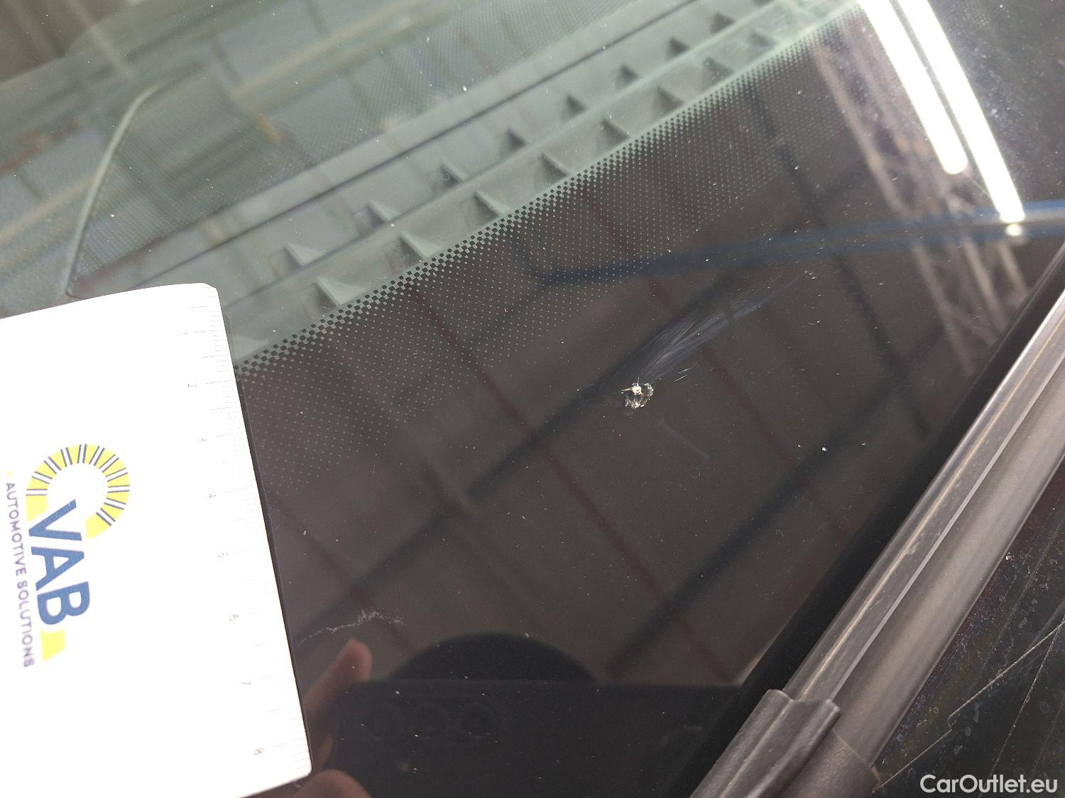  Audi  Q3 Audi,  '18, Audi  35 TDI S tronic S line Business Edition 5d #2