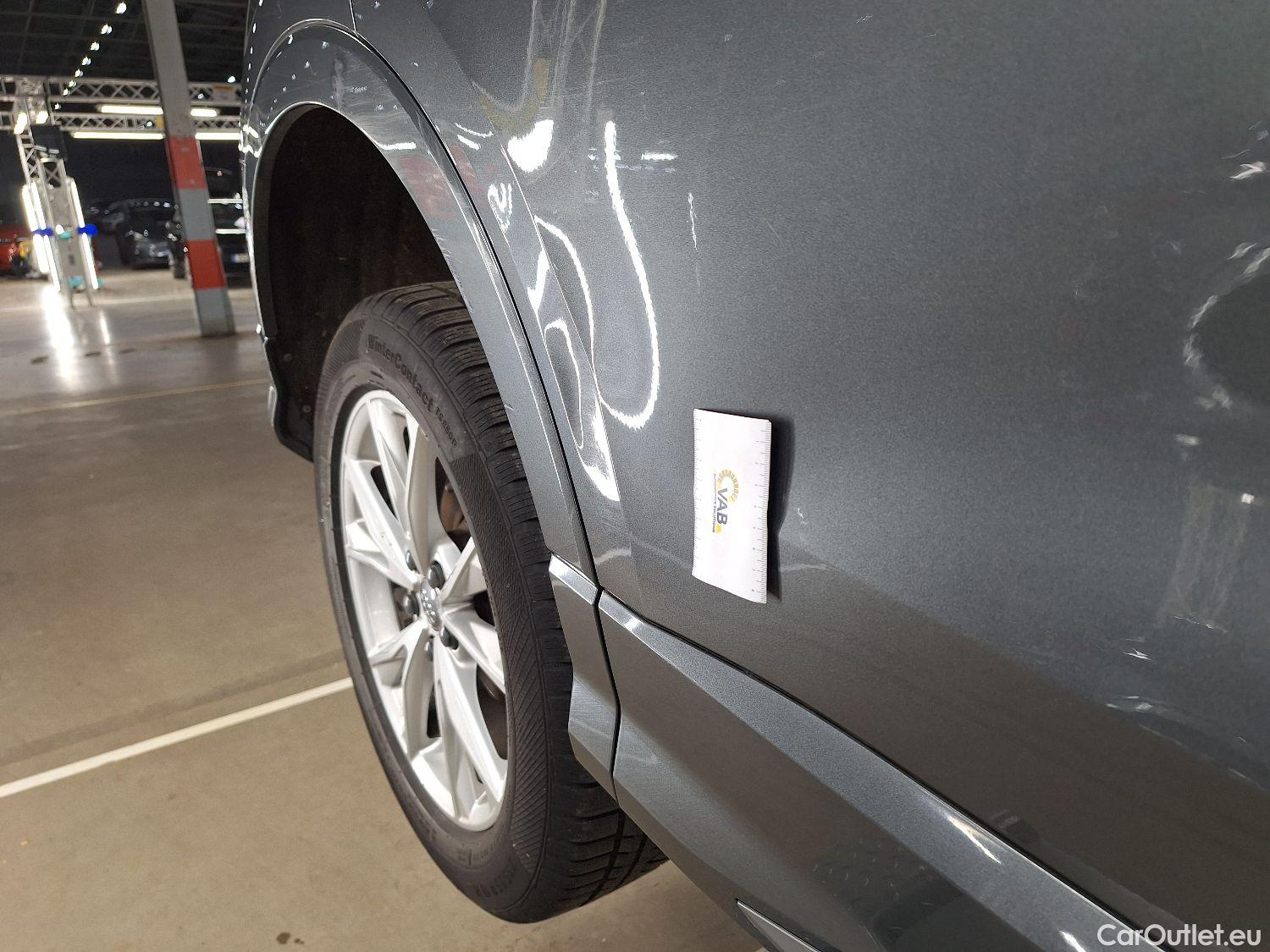  Audi  Q3 Audi,  '18, Audi  35 TDI S tronic S line Business Edition 5d #23